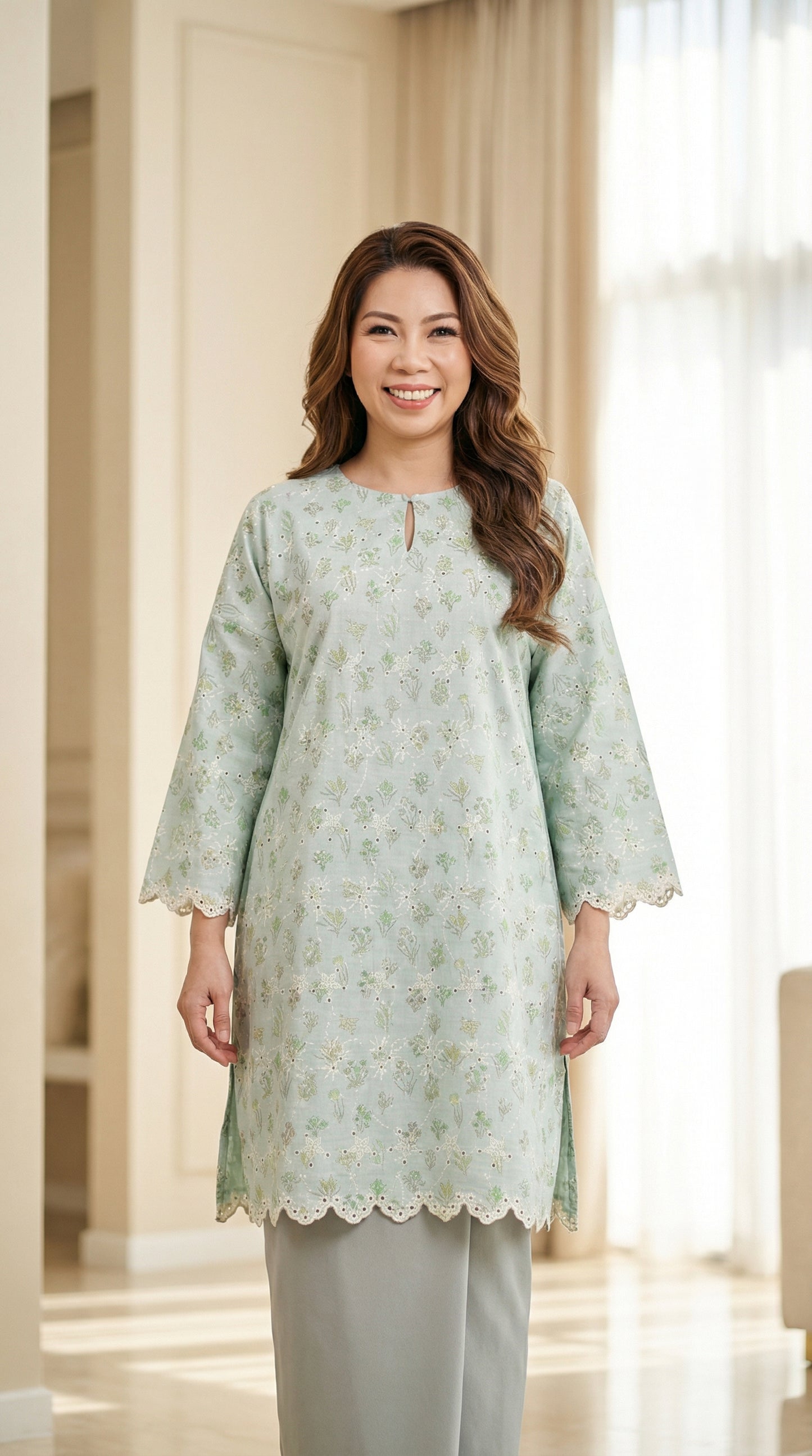 Kurung Deeja