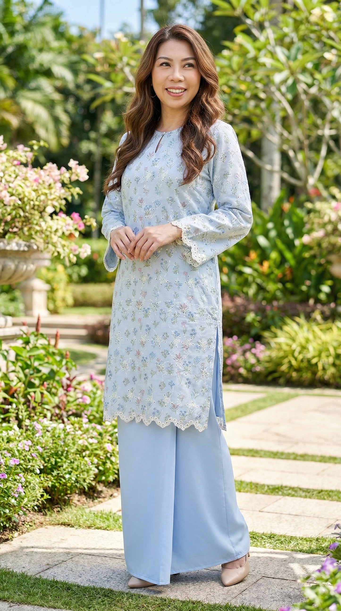 Kurung Deeja