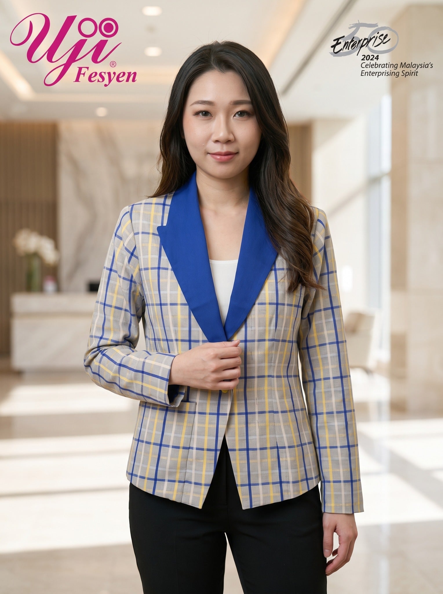 Back tailoring view of UJI ONE 01 Aria Executive Blazer